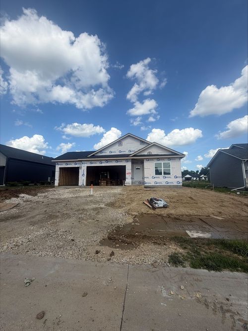 6133 Thor Ave, Davenport, IA, 52807-2155 | Card Image