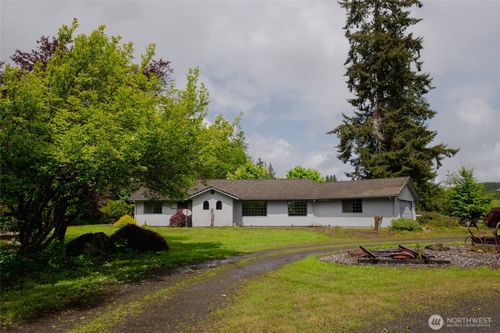 213 Monte Elma Rd, Montesano, WA, 98563-9743 | Card Image