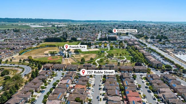 757 Roble St, Townhouse with 4 bedrooms, 3 bathrooms and 2 parking in Watsonville CA | Image 21