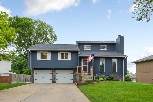 9701 S 24th St, Bellevue, NE, 68123-2413 | Card Image