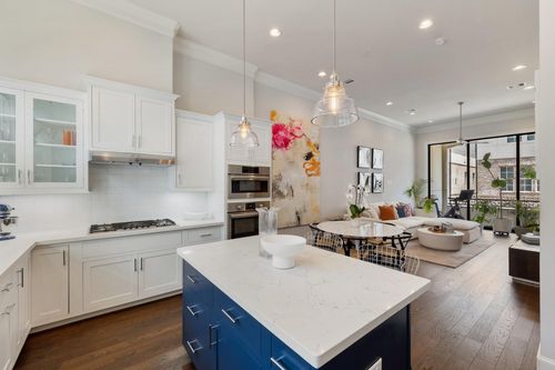 2711 Stelter Pl, Houston, TX, 77007-2582 | Card Image