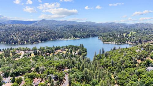 20524 Echo Court, Groveland, CA, 95321 | Card Image