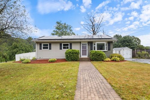 2 Heather Dr, Hooksett, NH, 03106-1538 | Card Image