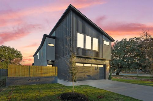 2212 Marburg St, Dallas, TX, 75215-4119 | Card Image