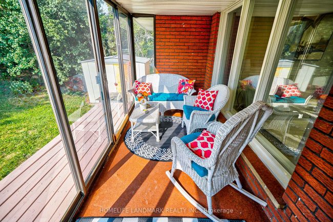 720 Emerson Ave, House other with 5 bedrooms, 2 bathrooms and 4 parking in Oshawa ON | Image 26