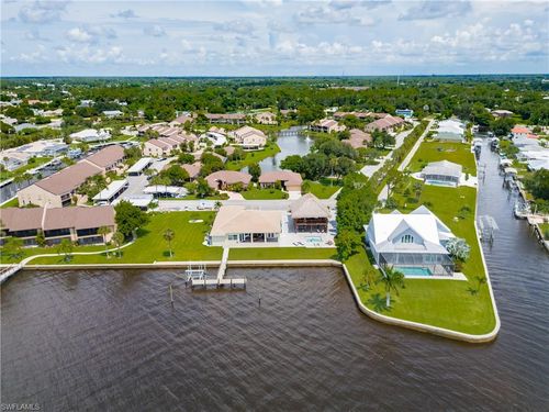 15475 Admiralty Cir, NORTH FORT MYERS, FL, 33917-3265 | Card Image