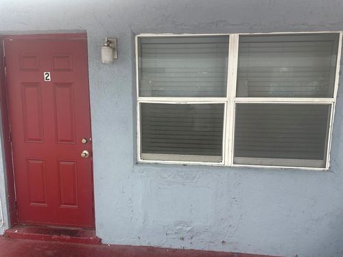 apt-2-555 W 6th St, Riviera Beach, FL, 33404-7497 | Card Image