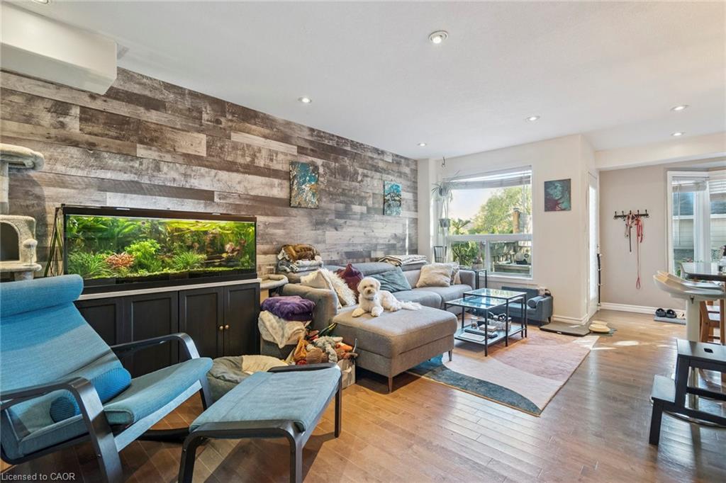 Residential in Stoney Creek 3