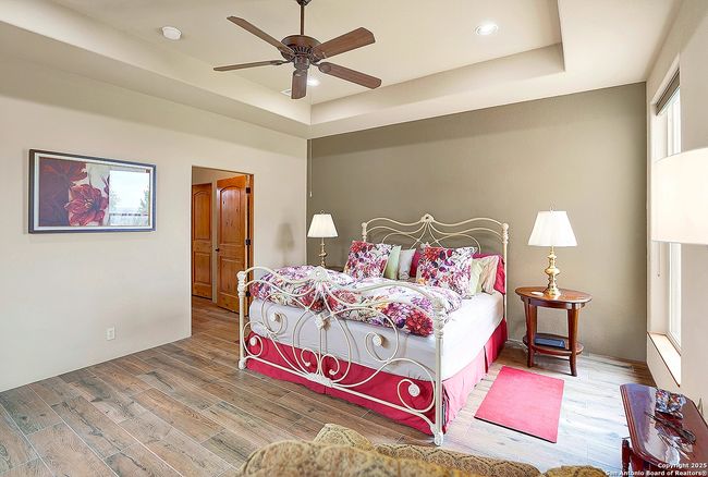Primary bedroom | Image 10