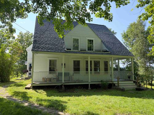 178 S Hill Rd, New Boston, NH, 03070-4414 | Card Image