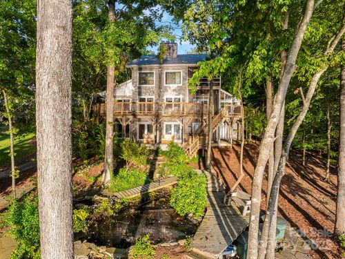 122 Mountain Harbor Dr, Lexington, NC, 27292-7486 | Card Image