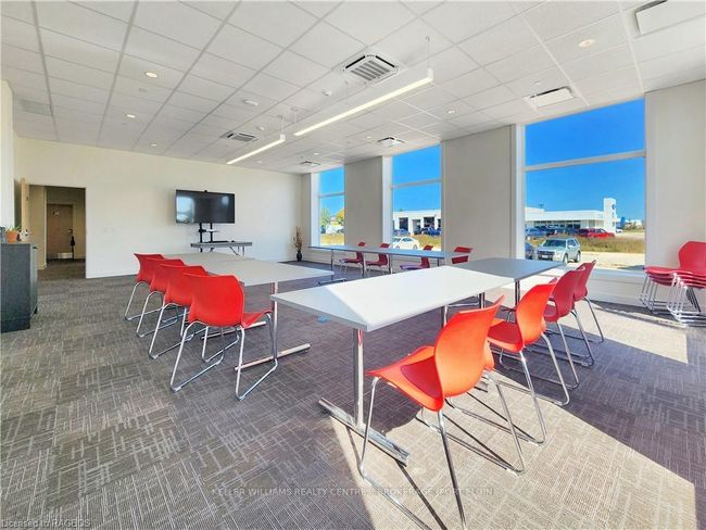 Large Board Room. Can Be Rented. | Image 18