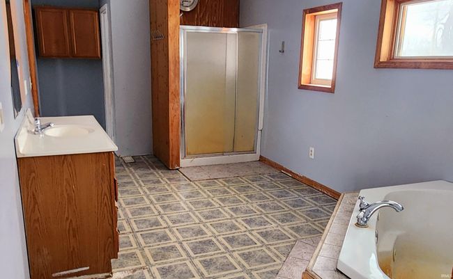 4561 N 700 E, House other with 3 bedrooms, 2 bathrooms and null parking in Leesburg IN | Image 9