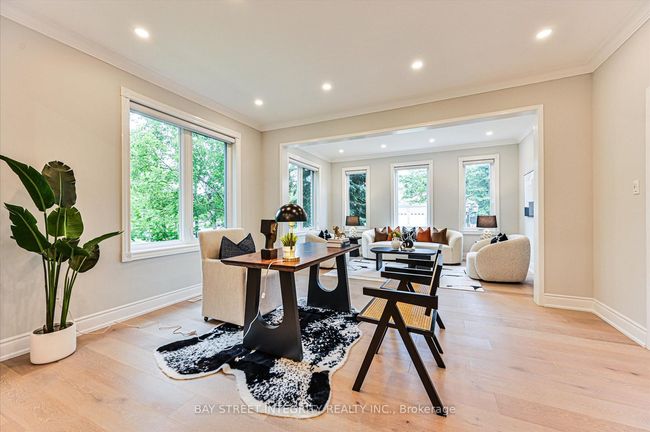 70 Macrill Rd, House other with 5 bedrooms, 5 bathrooms and 5 parking in Markham ON | Image 8