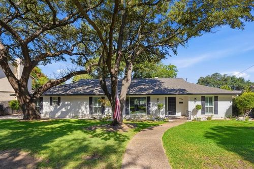 3724 Arborlawn Dr, Fort Worth, TX, 76109-3303 | Card Image