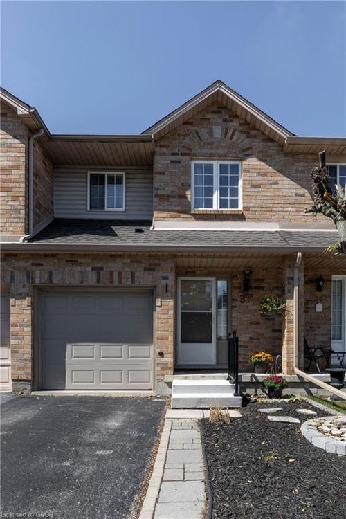 37-10 Cadham Blvd, Hamilton, ON, L8W3X6 | Card Image