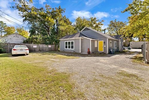 apt-b-608 W Hickory St, Denton, TX, 76201-9018 | Card Image