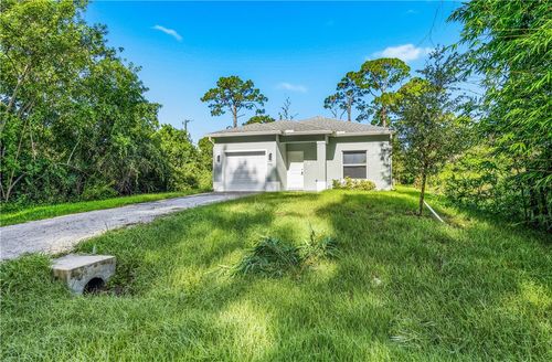775 11th Ave, Vero Beach, FL, 32962-4425 | Card Image