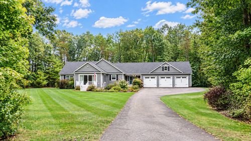 13 Mabry Ln, Kennebunk, ME, 04043-6360 | Card Image