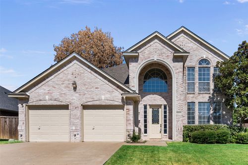 18 Zachary Ct, Mansfield, TX, 76063-5000 | Card Image