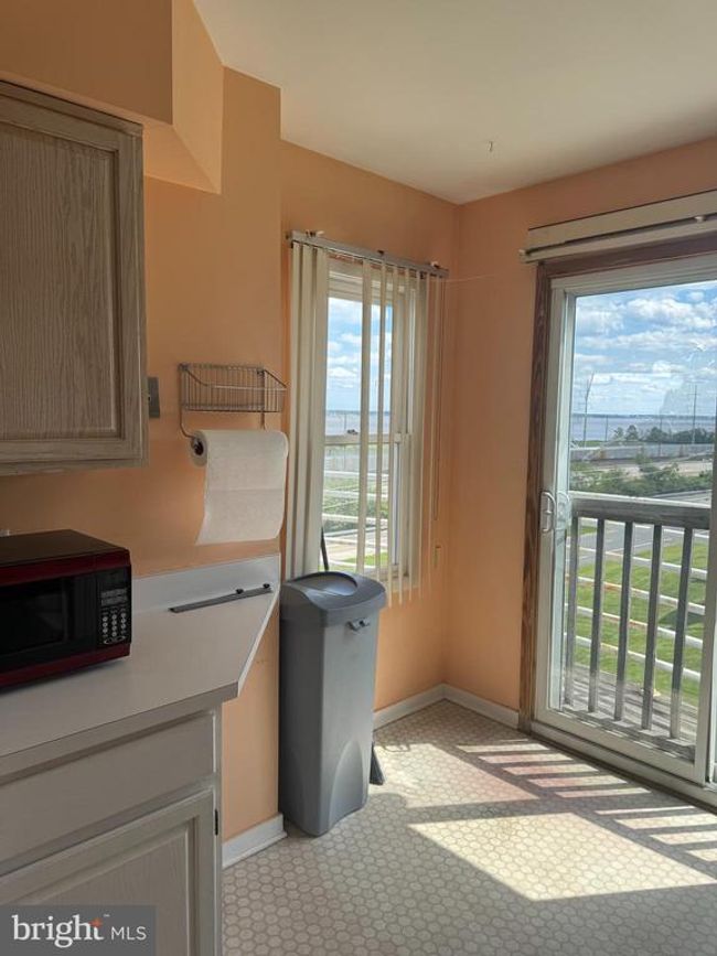 APT-7 - 5215 Le Parc Dr, Condo with 2 bedrooms, 2 bathrooms and null parking in WILMINGTON DE | Image 14