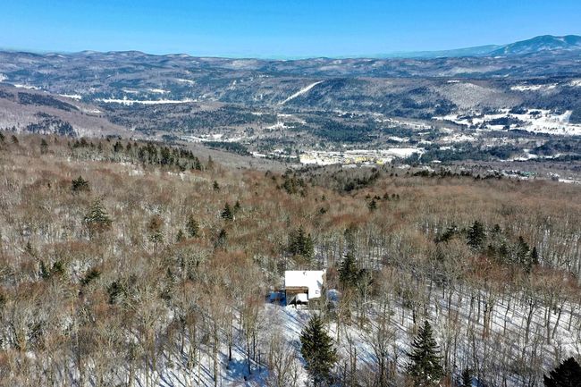 1300 Mountain Rd, House other with 4 bedrooms, 5 bathrooms and null parking in Ludlow VT | Image 23