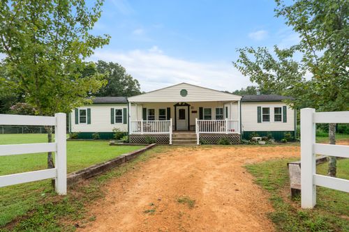 6560 Piney River Rd, Bon Aqua, TN, 37025-3018 | Card Image