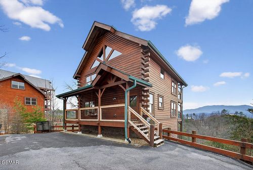 1553 Majestic Mountain Dr, Sevierville, TN, 37876 | Card Image