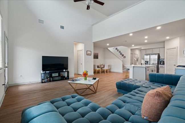 13705 Mc Arthur Dr, House other with 4 bedrooms, 3 bathrooms and 4 parking in Manor TX | Image 10