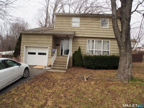 341 Lounsbury St, Waterbury, CT, 06706-1809 | Card Image