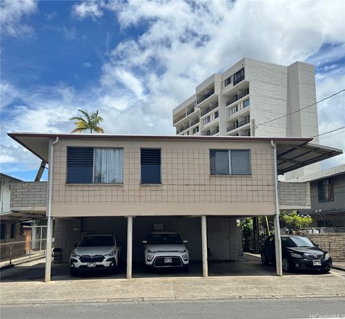apt-a-738 University Ave, Honolulu, HI, 96826-3128 | Card Image