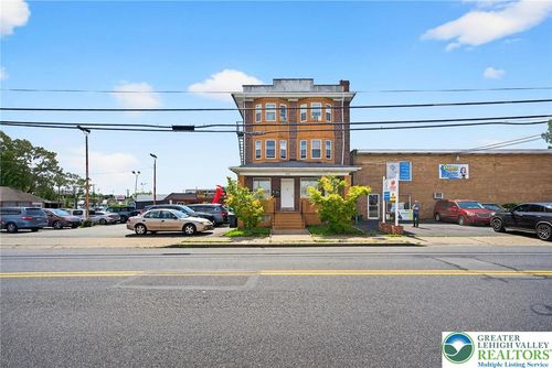 624 N Maxwell St, Allentown, PA, 18109-2027 | Card Image
