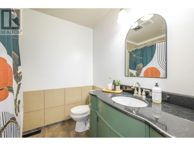 1737 Pennask Terr, House other with 4 bedrooms, 3 bathrooms and 1 parking in Kamloops BC | Image 17