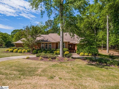 216 Muirfield Dr, Spartanburg, SC, 29306-6630 | Card Image