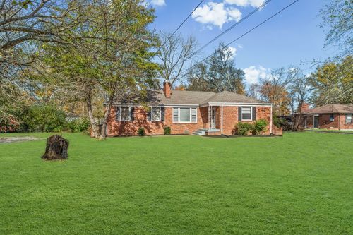 2404 Woodberry Dr, Nashville, TN, 37214-3025 | Card Image