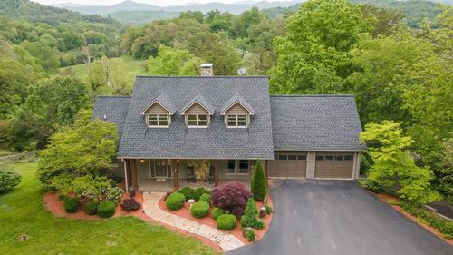 170 Lauren Ln, Franklin, NC, 28734-8992 | Card Image