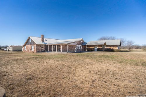 1001 Horton Ln, Poteet, TX, 78065-4184 | Card Image