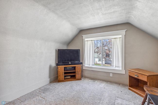Bedroom | Image 16