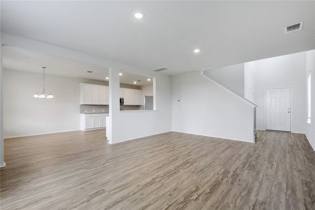 121 Nettletree Dr, House other with 3 bedrooms, 3 bathrooms and 2 parking in Buda TX | Image 6