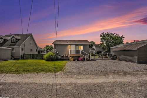 7133 Mcdonald St, Harsens Island, MI, 48028-9661 | Card Image