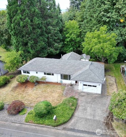 205 N 21st Ave, Kelso, WA, 98626-5028 | Card Image