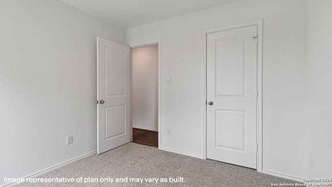 15519 Mint Patch Mdw, House other with 4 bedrooms, 2 bathrooms and null parking in Von Ormy TX | Image 25