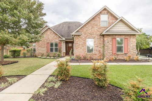 107 Grand View Ave, Kathleen, GA, 31047-2747 | Card Image