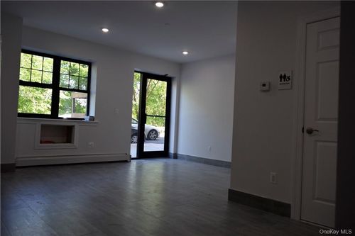 apt-1-2115 Burr Ave, Bronx, NY, 10461-3771 | Card Image