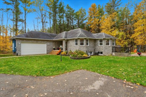 2925 Pinecone Trail, Washago, ON, L0K2B0 | Card Image