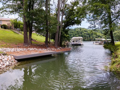 756 Shasteen Hollow Rd, Lynchburg, TN, 37352-5957 | Card Image