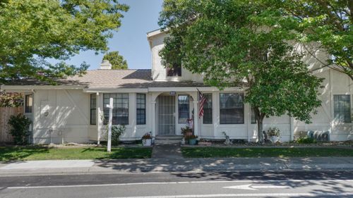 8797 Valley Oak Lane, Elk Grove, CA, 95624 | Card Image