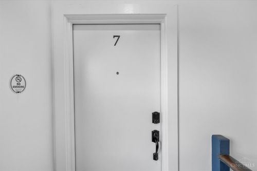 18 W Elder Street, Cincinnati, OH, 45202 | Card Image