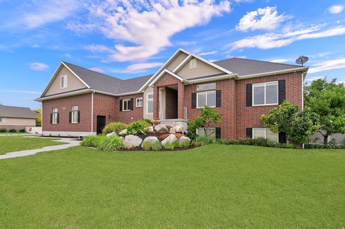 2942 W 2175 S, West Haven, UT, 84401-7801 | Card Image