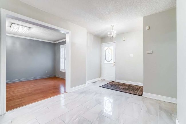 59 Carle Cres, House other with 4 bedrooms, 4 bathrooms and 6 parking in Ajax ON | Image 6